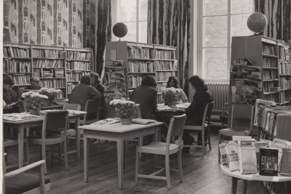 2019.46.2: Readers in Shipley Library in Victoria Hall